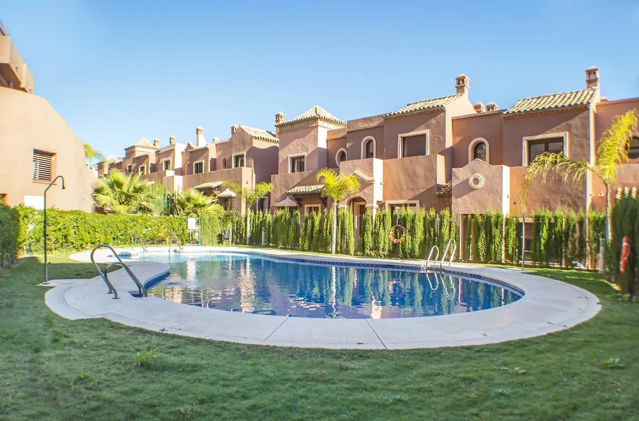 Las Villas De Santa Maria Estepona 0*,  Spain